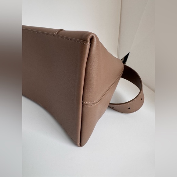 Balenciaga Soft Hourglass Bag - Picture 13 of 15